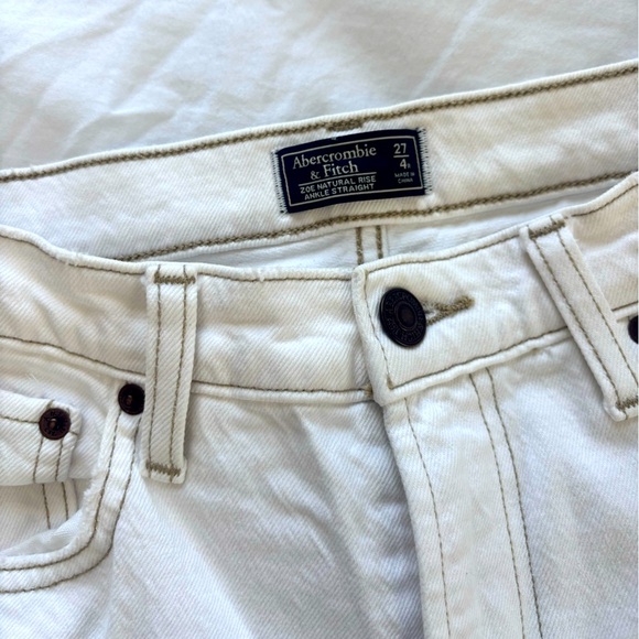Abercrombie & Fitch Ankle Straight Jeans - Picture 2 of 4